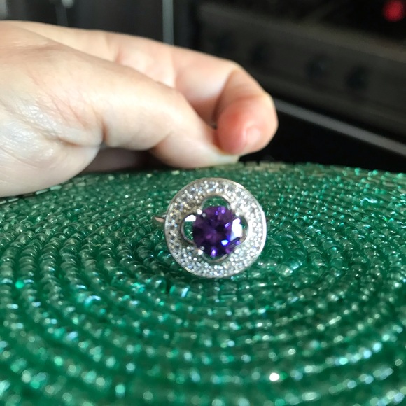 Purple Topaz in Sterling Silver - Picture 2 of 4